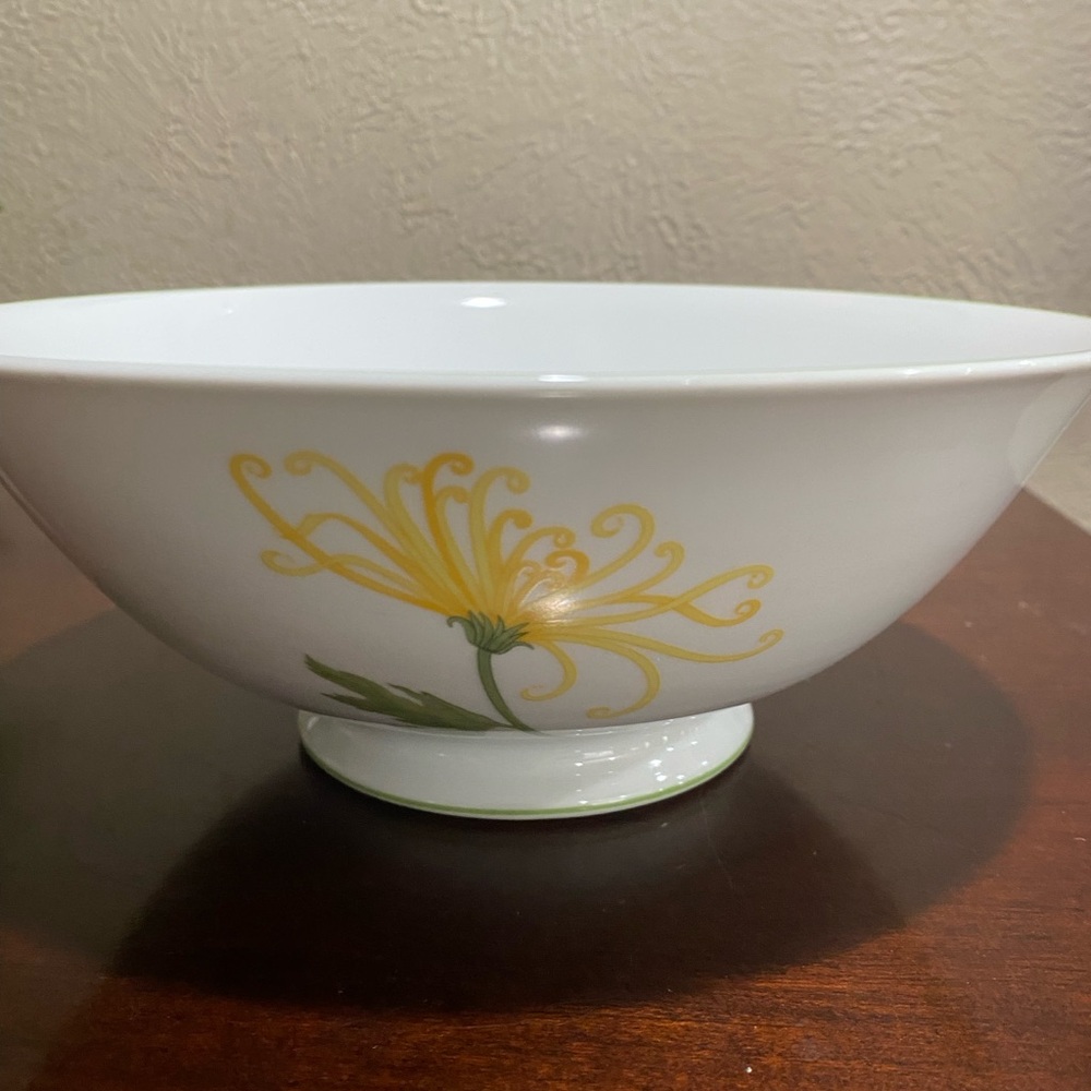 Vintage, Discontinued, Denby Langley Fine China Serving Bowl,Pattern is Dreaming